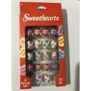 Sweethearts 18 pc press-on Sweethearts Faux nails love valentine